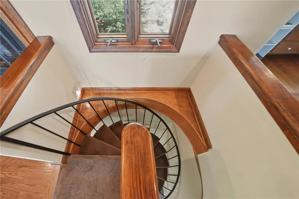 214 Ponderosa Lane Waleska, GA 30183