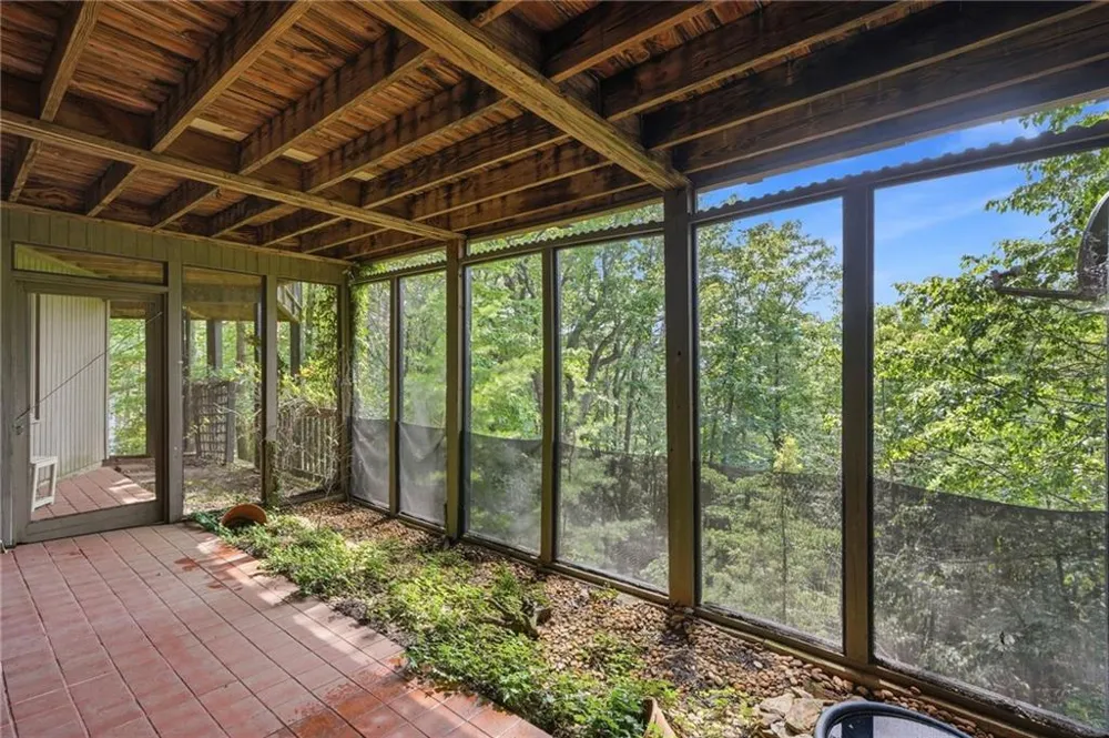 214 Ponderosa Lane Waleska, GA 30183
