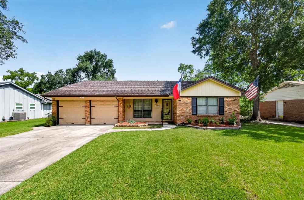 5114 Beechnut Street Houston, TX 77096