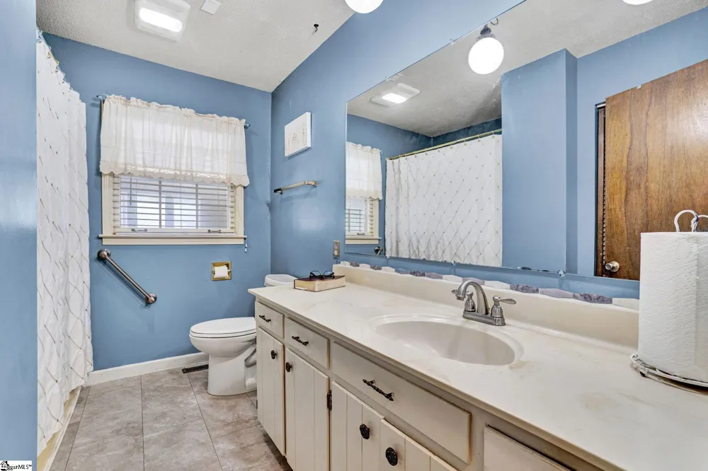 1154 Sandy Spring Road Laurens, SC 29360