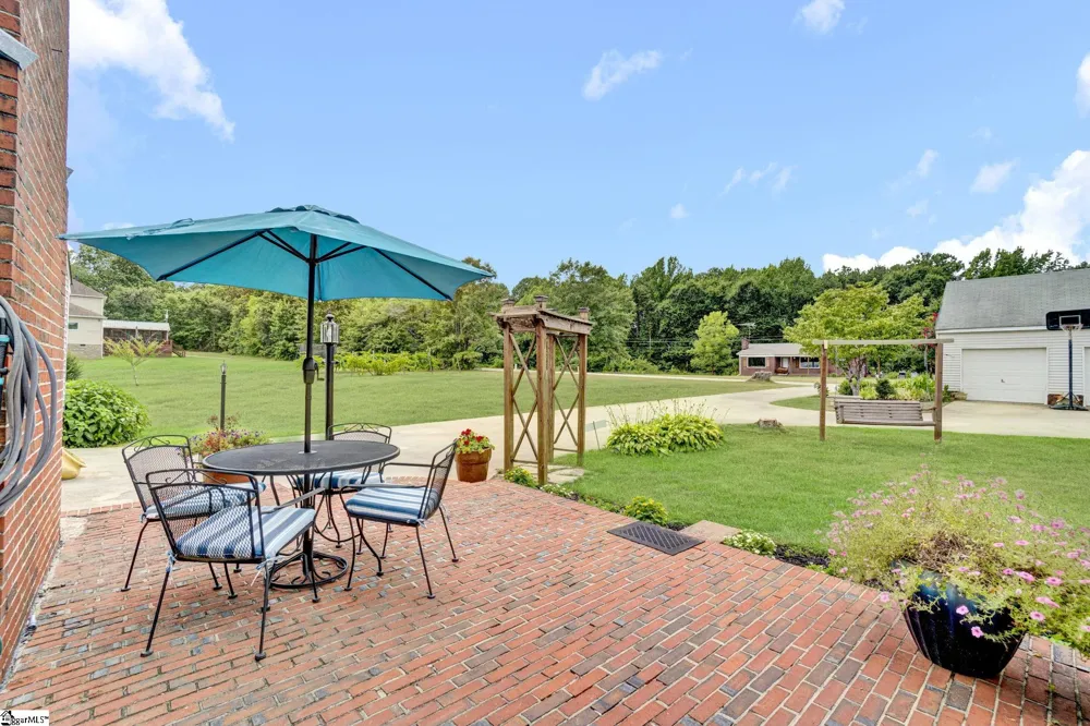 1154 Sandy Spring Road Laurens, SC 29360