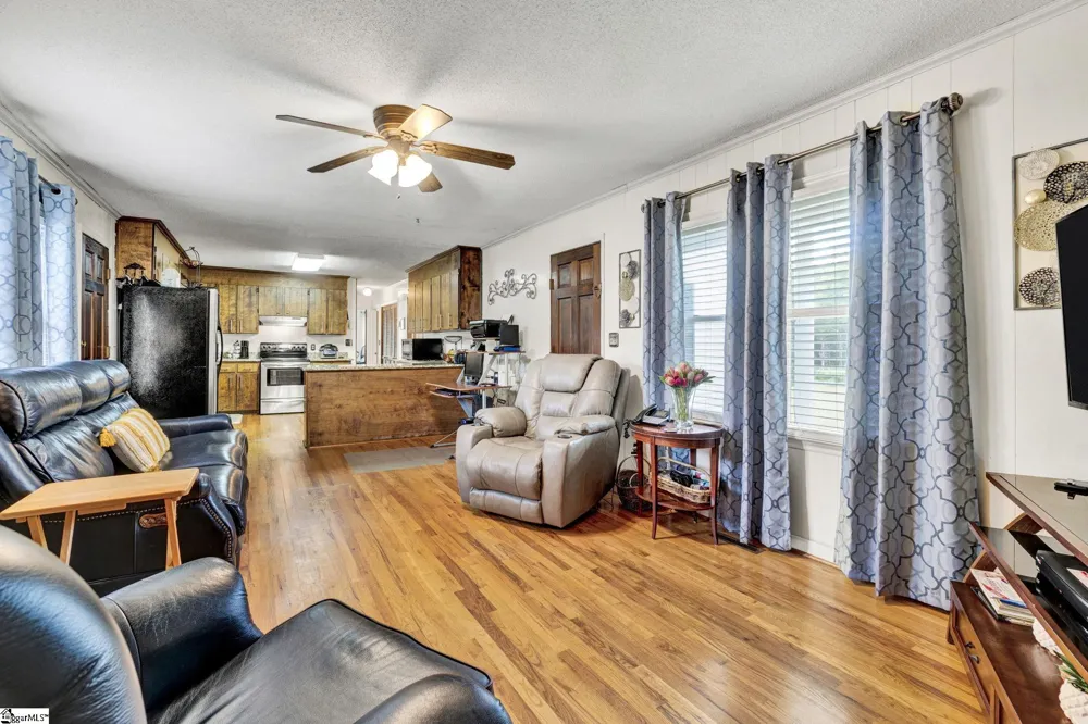 1154 Sandy Spring Road Laurens, SC 29360
