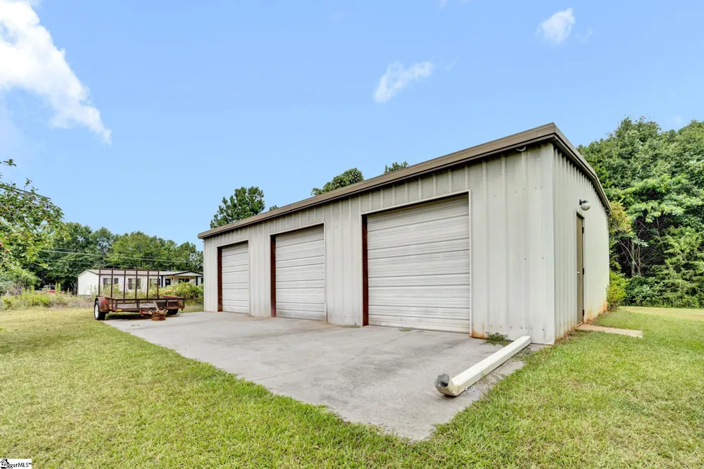 1154 Sandy Spring Road Laurens, SC 29360
