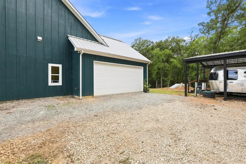 8587 Texoma Hills Kingston, OK 73439