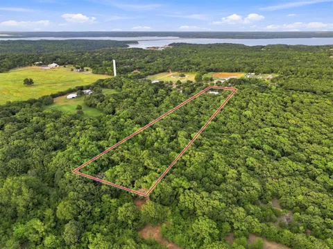 8587 Texoma Hills