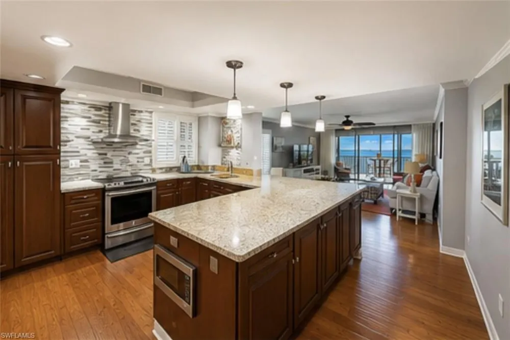 3350 Key Drive #701 North Fort Myers, FL 33903