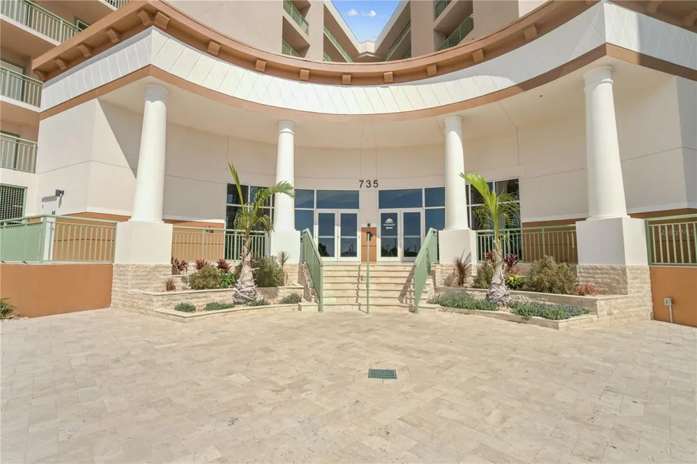 735 W PILOT LANE #506 Merritt Island, FL 32952