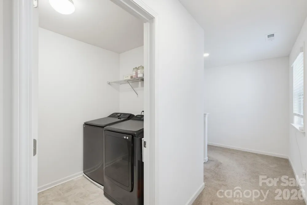 5016 Mooreland Oaks Way Mount Holly, NC 28120