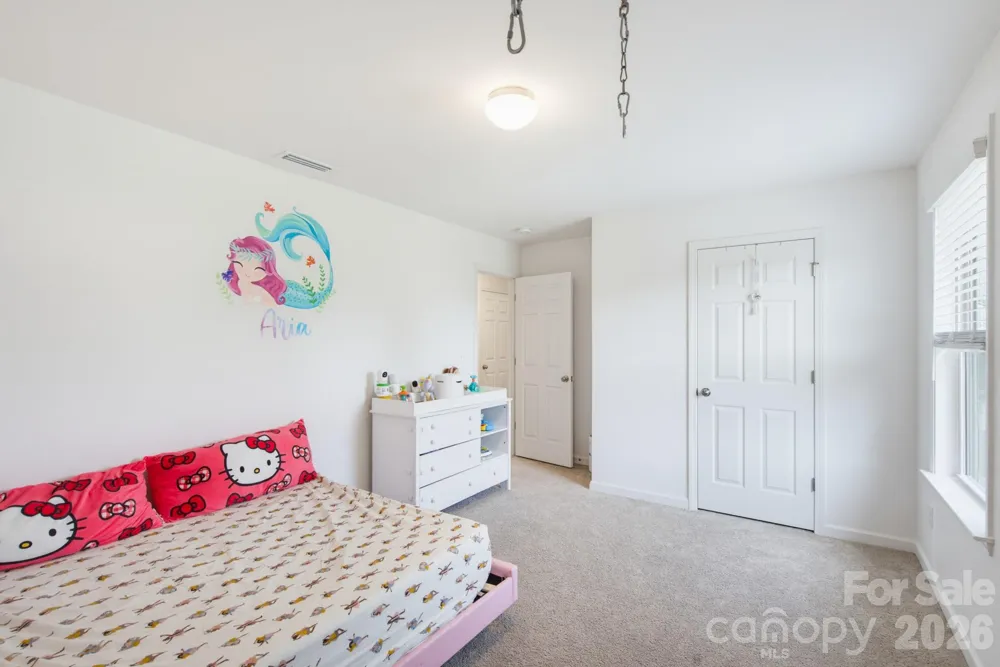 5016 Mooreland Oaks Way Mount Holly, NC 28120