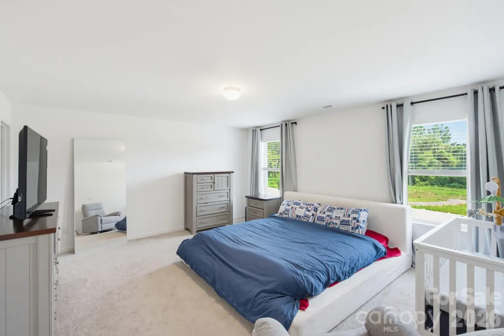 5016 Mooreland Oaks Way Mount Holly, NC 28120
