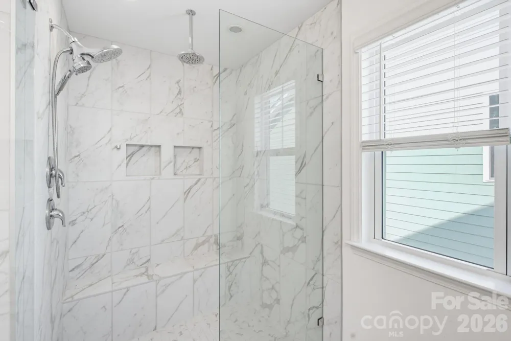5016 Mooreland Oaks Way Mount Holly, NC 28120