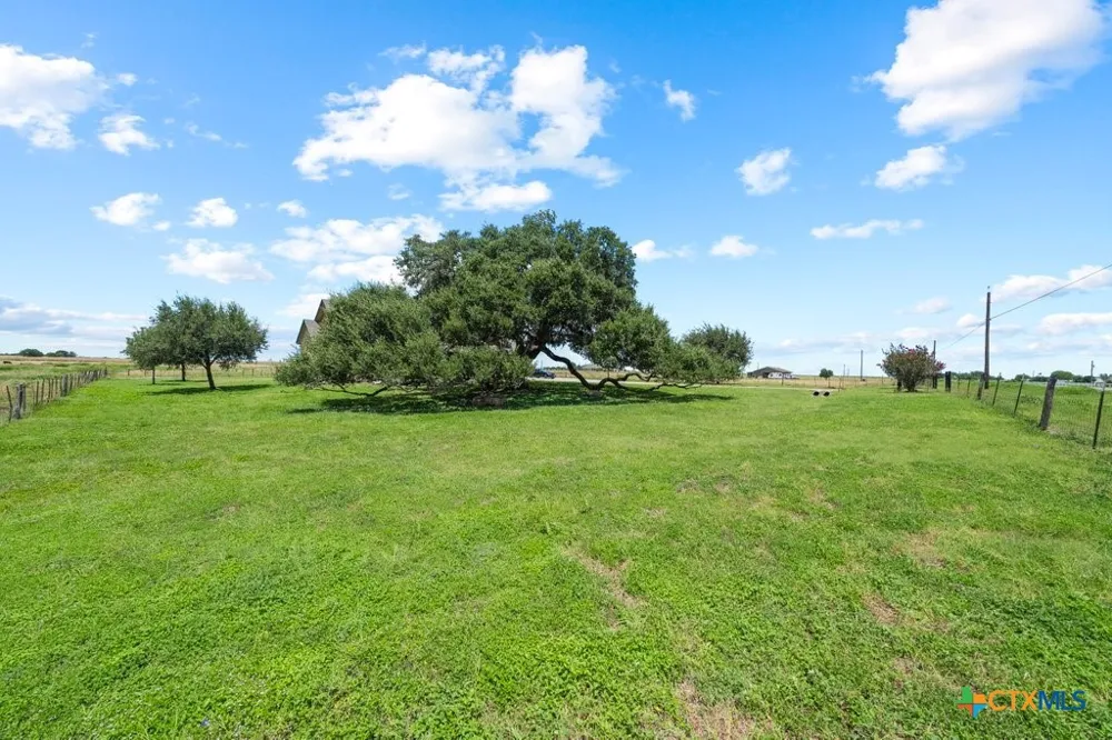 4680 Dreibrodt Road San Marcos, TX 78666