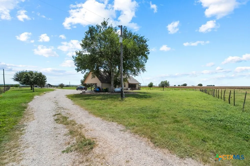 4680 Dreibrodt Road San Marcos, TX 78666