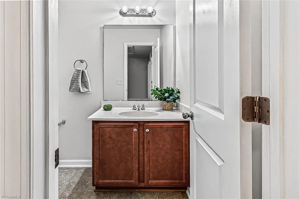 2964 Mimosa Court Randleman, NC 27317
