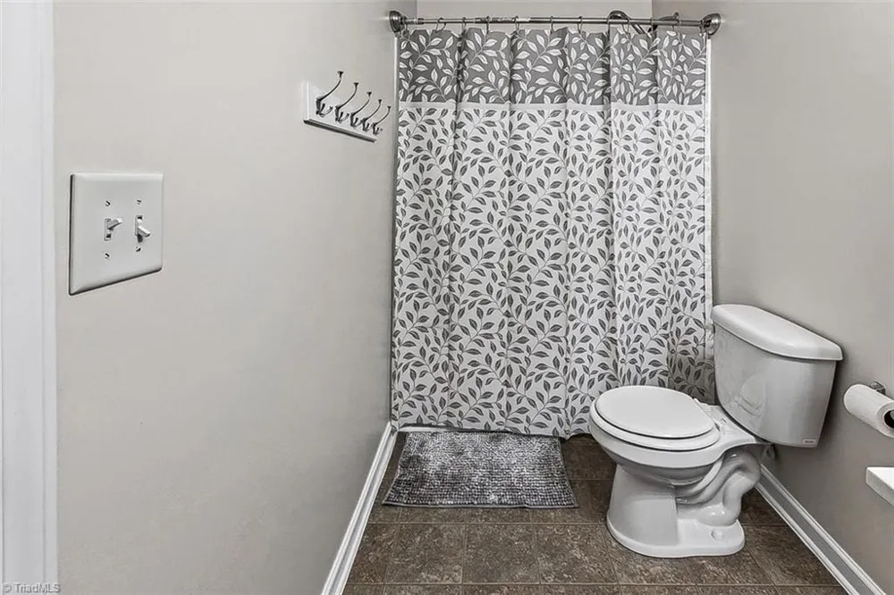 2964 Mimosa Court Randleman, NC 27317