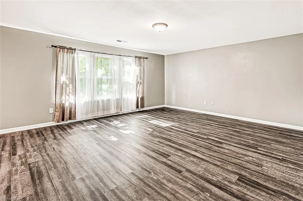 2964 Mimosa Court Randleman, NC 27317