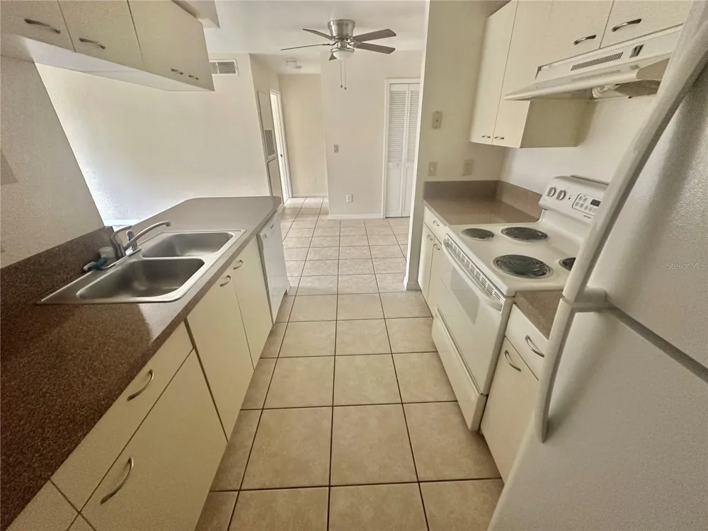 2550 ALAFAYA TRAIL #2209 Orlando, FL 32826