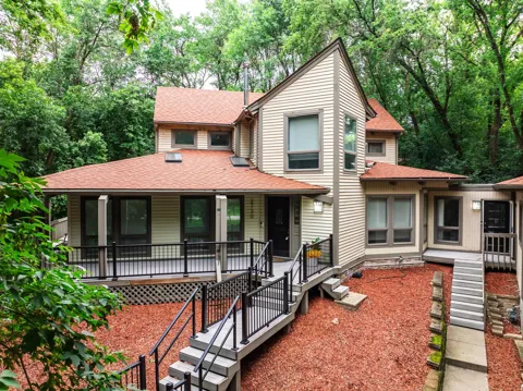 2730 Orchard Lane