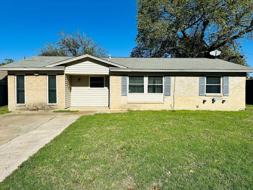 14255 Queens Chapel Road Farmers Branch, TX 75234
