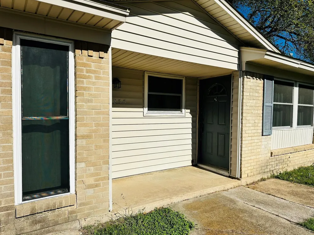 14255 Queens Chapel Road Farmers Branch, TX 75234