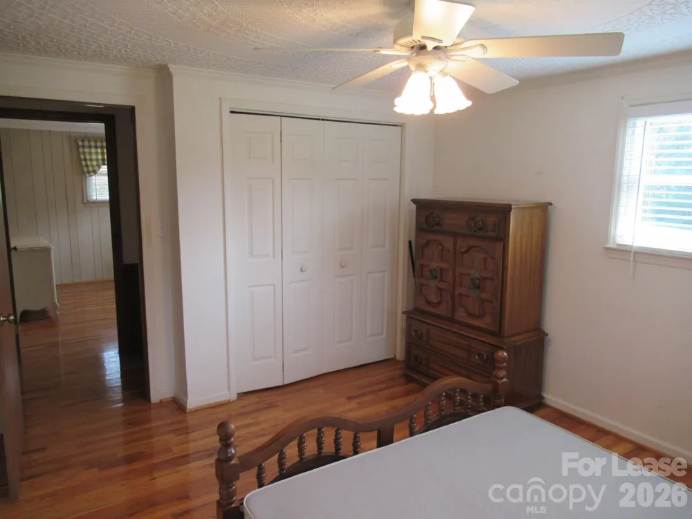 1357 Beal Road Lincolnton, NC 28092