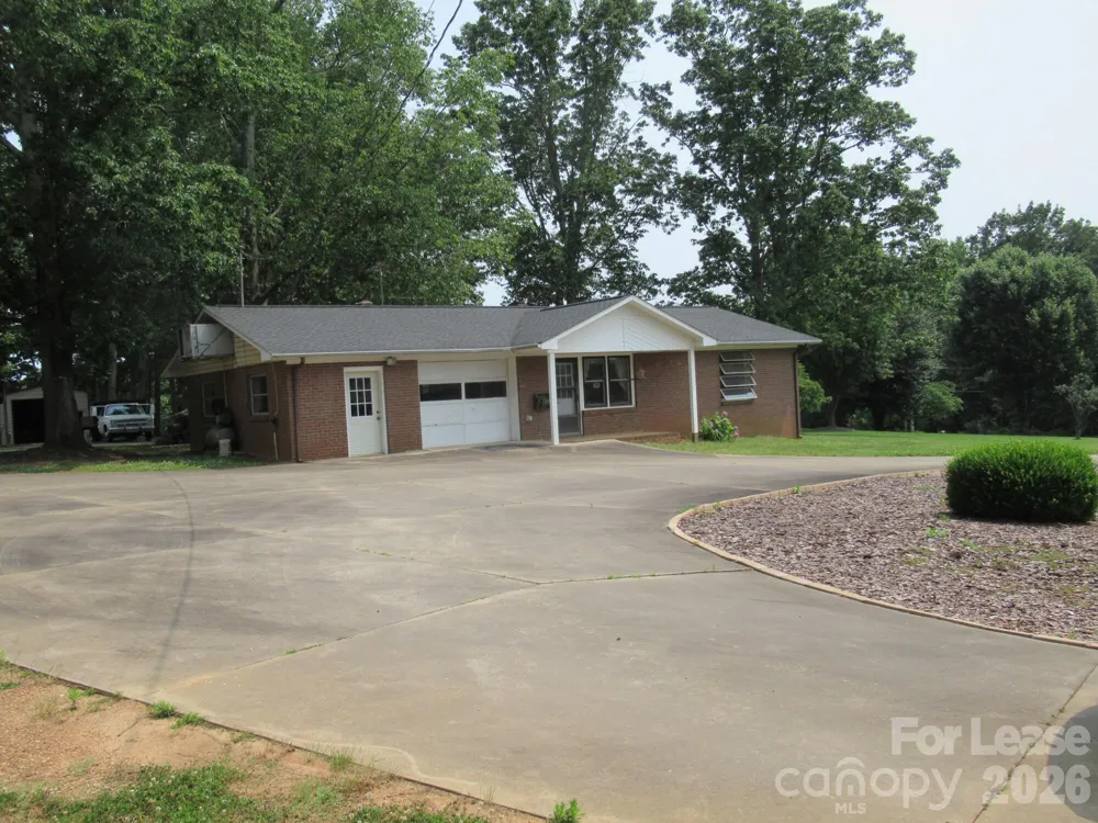 1357 Beal Road Lincolnton, NC 28092