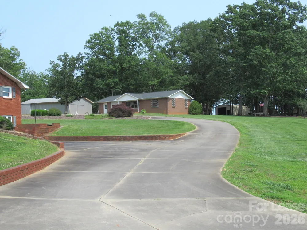1357 Beal Road Lincolnton, NC 28092