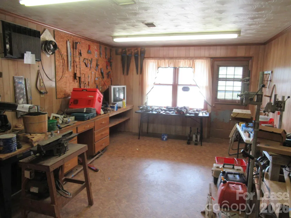 1357 Beal Road Lincolnton, NC 28092