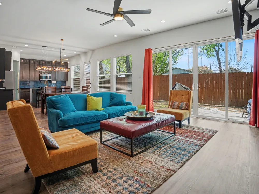 324 S Main Street Cedar Hill, TX 75104