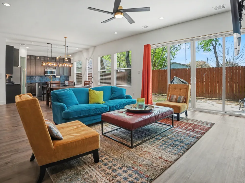 324 S Main Street Cedar Hill, TX 75104