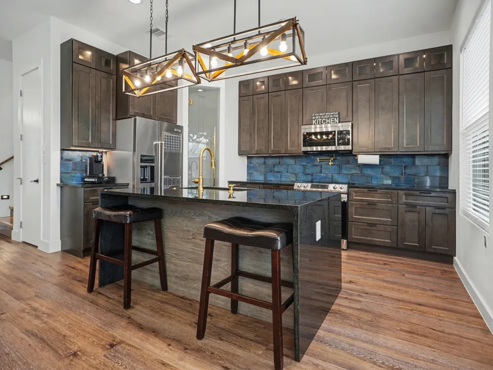 324 S Main Street Cedar Hill, TX 75104