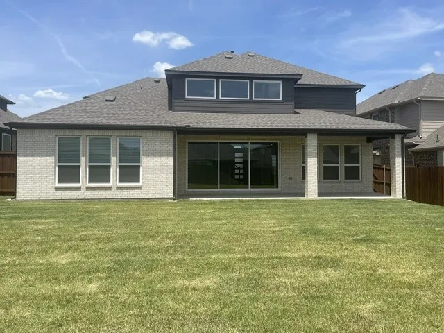 3714 Milwaukee Avenue Midlothian, TX 76065