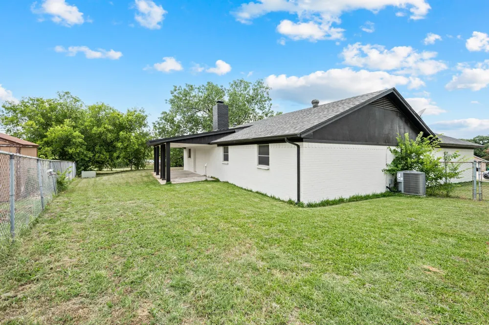 103 Park Trail Place Joshua, TX 76058