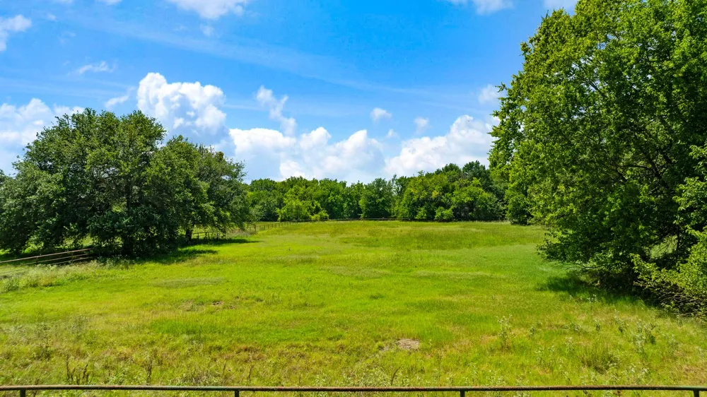 618 County Road 33970 Powderly, TX 75473