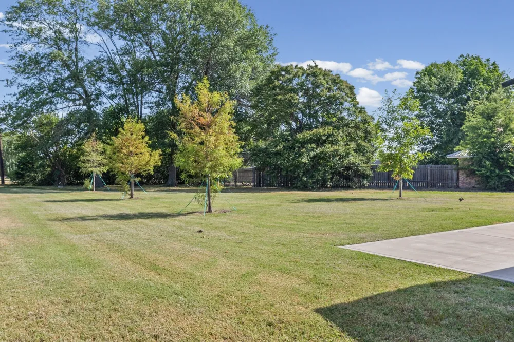 112 Royal Lane Commerce, TX 75428