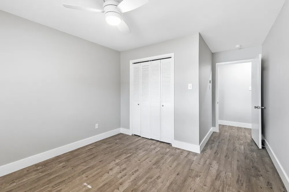 112 Royal Lane Commerce, TX 75428
