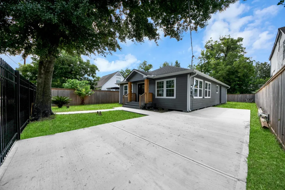 7010 Kernel Street Houston, TX 77087