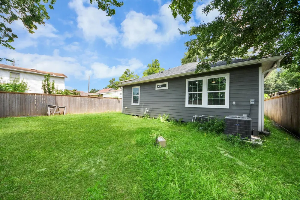 7010 Kernel Street Houston, TX 77087