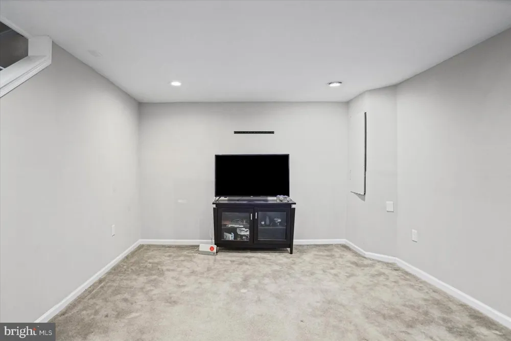 2667 WEST PARK DRIVE Baltimore, MD 21207