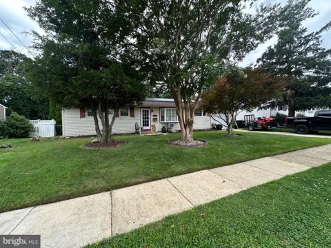 1209 CEDAR DRIVE