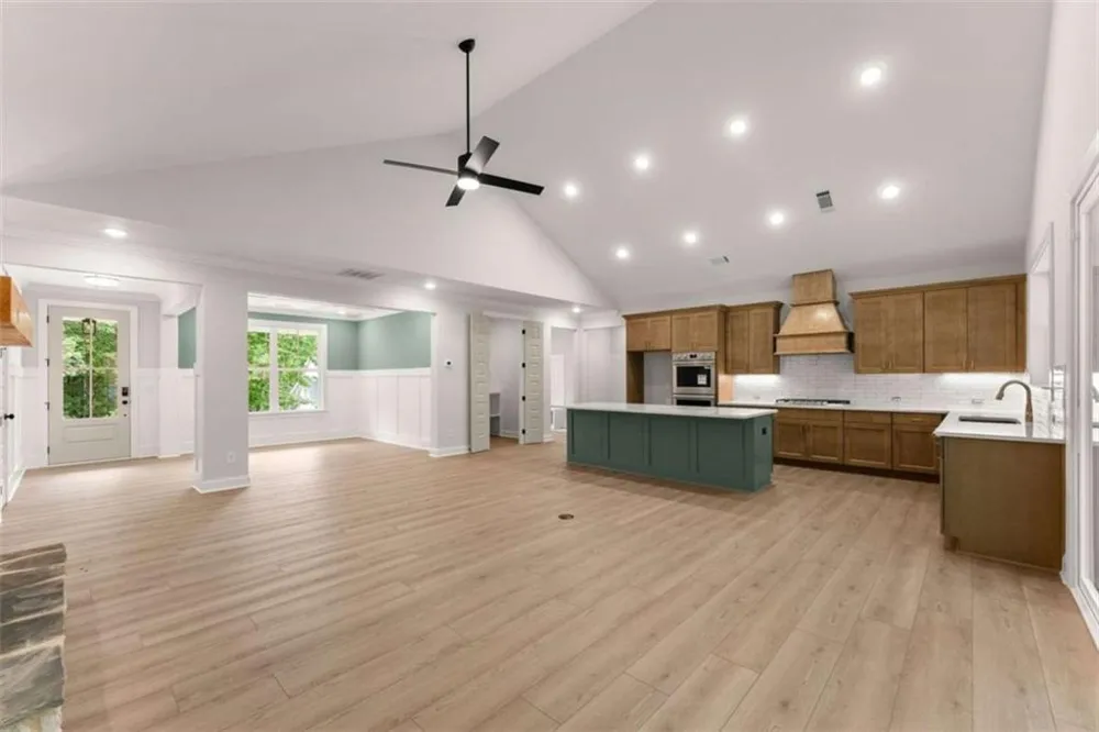 708 Plum Lane Clarkesville, GA 30523