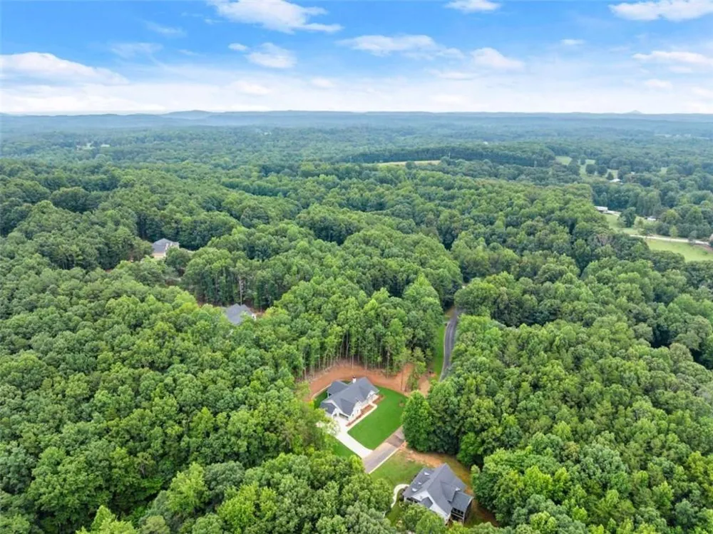708 Plum Lane Clarkesville, GA 30523