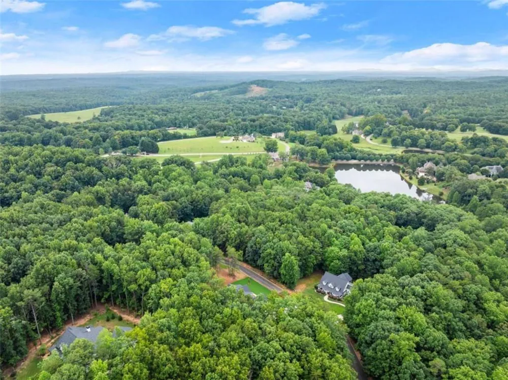 708 Plum Lane Clarkesville, GA 30523
