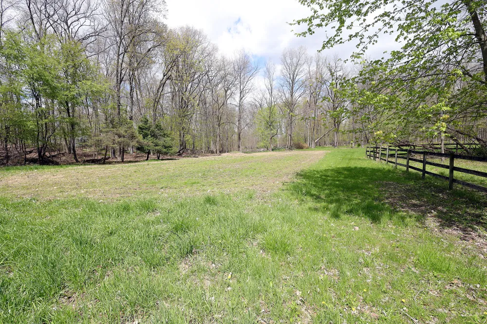 818 S Freer Road Chelsea, MI 48118