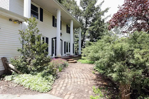 818 S Freer Road