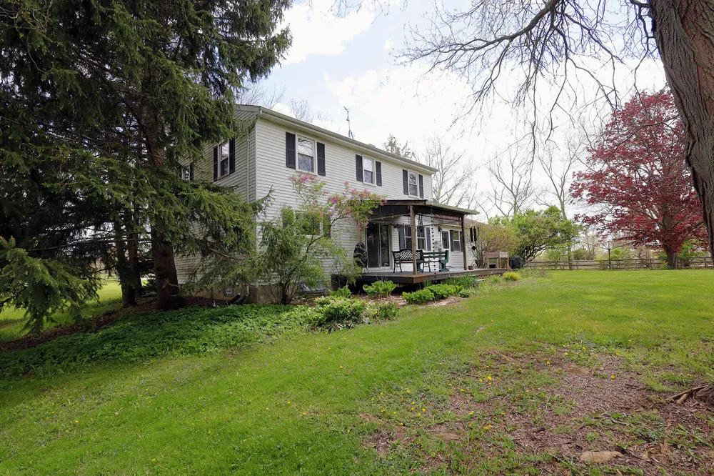 818 S Freer Road Chelsea, MI 48118