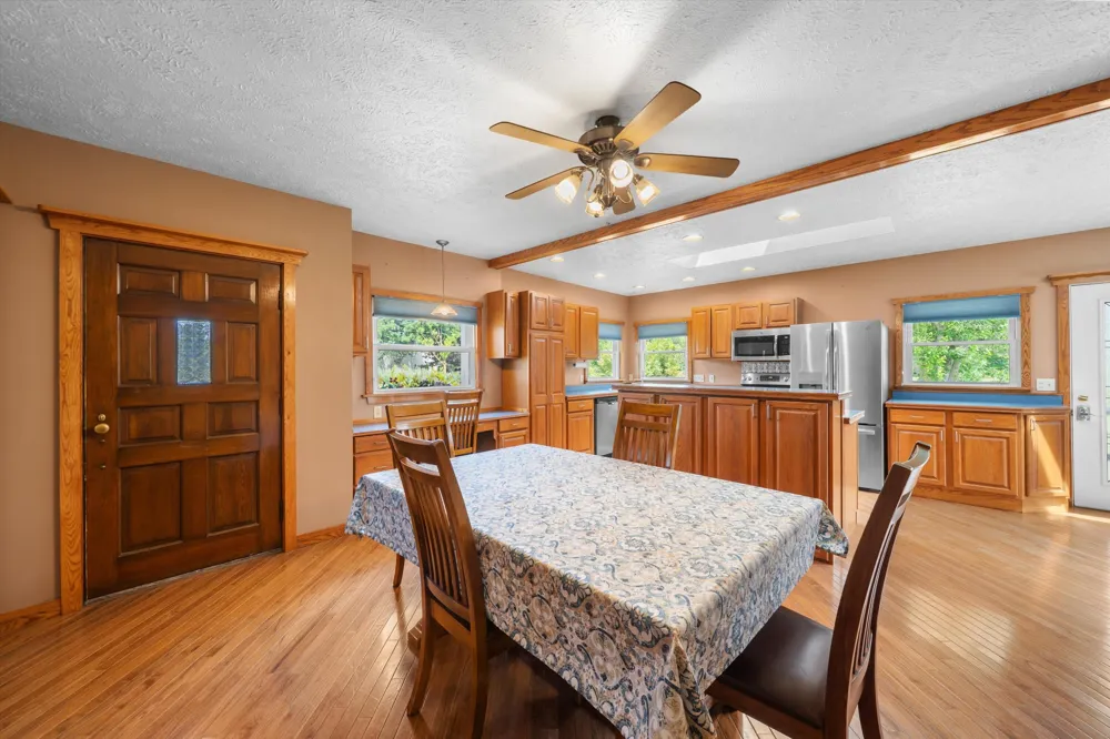 28079 Goddard Road Romulus, MI 48174