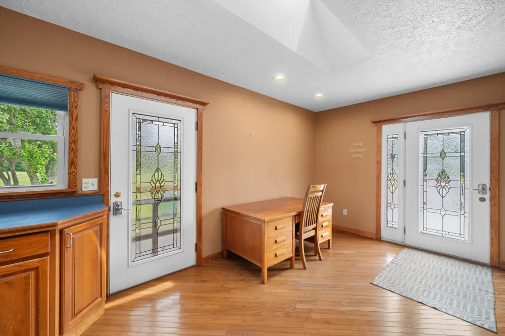 28079 Goddard Road Romulus, MI 48174