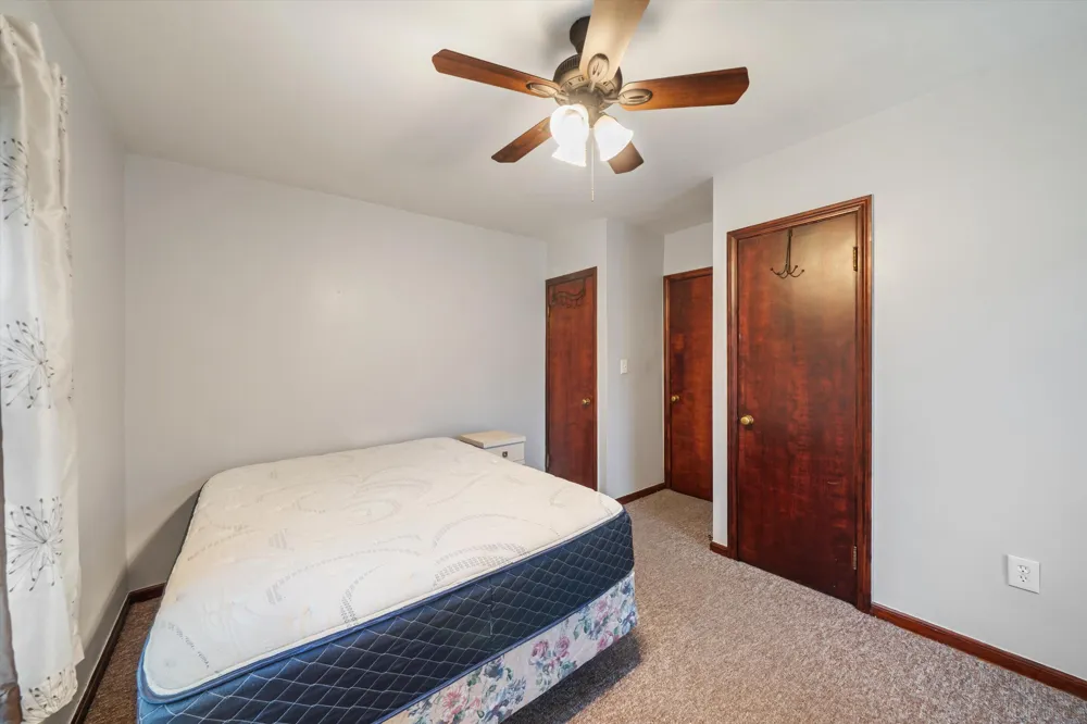 28079 Goddard Road Romulus, MI 48174