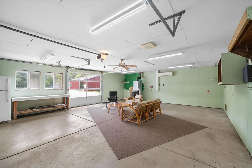 28079 Goddard Road Romulus, MI 48174